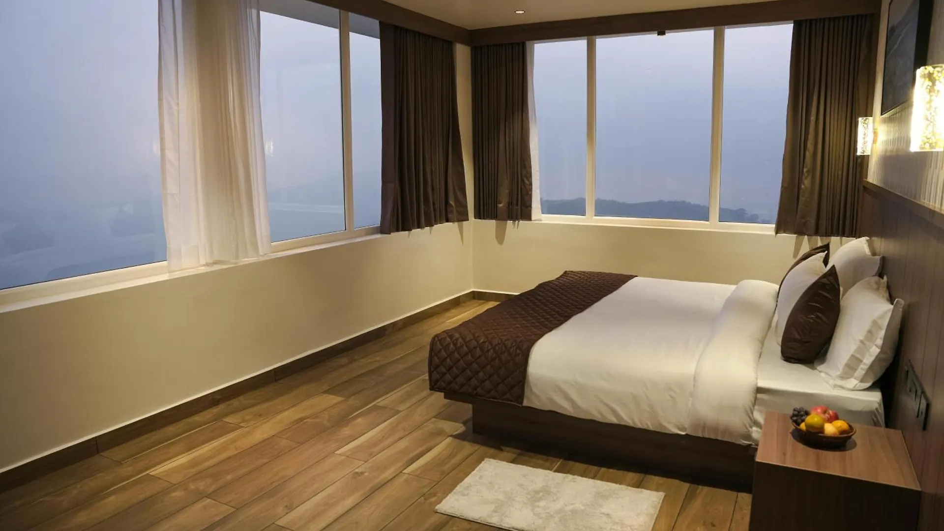 Olga Hills Hotel Vagamon Resort